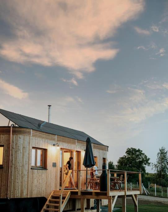 Oberschneiding Wohnwagon Paul - Autarkie Erleben! - Tiny House 빌라 외부 사진